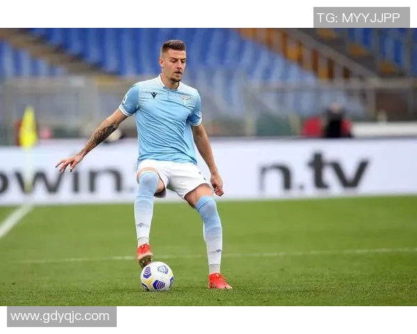 足球明星拉齐奥的传奇故事与职业生涯全解析