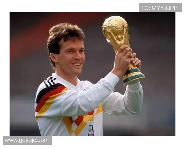 全球足球巨星最新排名揭晓谁将登顶世界之巅引发热议 全球足球巨星最新排名揭晓谁将登顶世界之巅引发热议